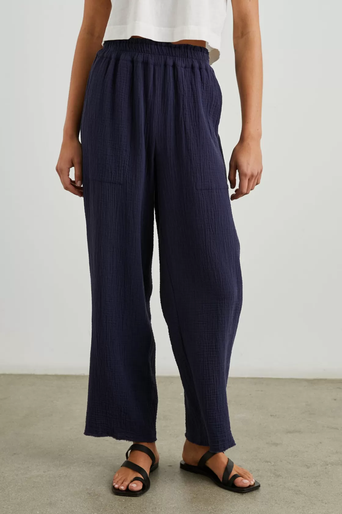 Rails LEON CROP PANT - NAVY | Women Summer Collection | The Eco Collection