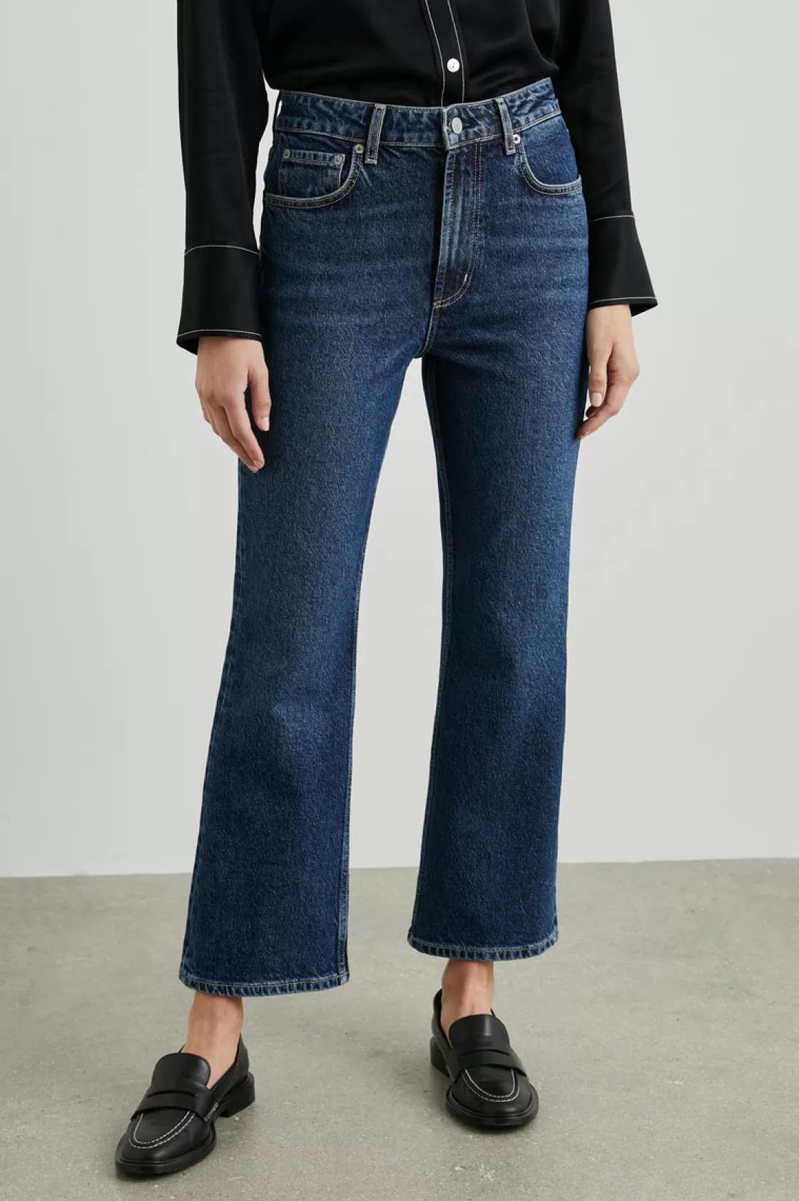 Rails SUNSET CROP SLIM FLARE - COLLEGIATE BLUE | Women The Classics | Denim